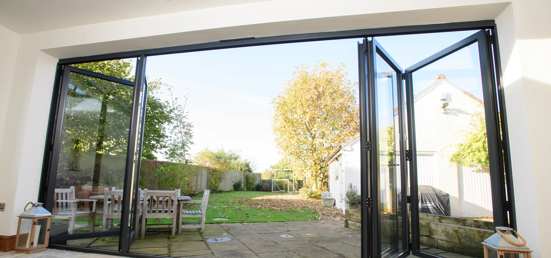 Bifold Southgate